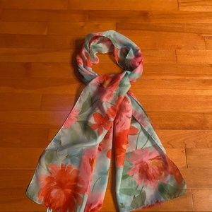 Tabi Scarf